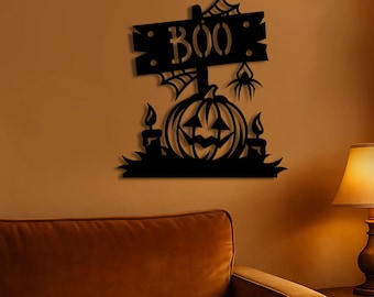Cartello di Halloween con casa stregata: decorazioni in legno con pipistrelli e zucche spettrali
