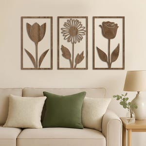 Minimalistische Florale Wandkunst: Laser-geschnittenes Holz, Rose, Gänseblümchen, Tulpe