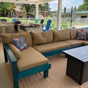 Custom Sunbrella Outdoor Cushions: Quick Dry Patio Furniture Replacement