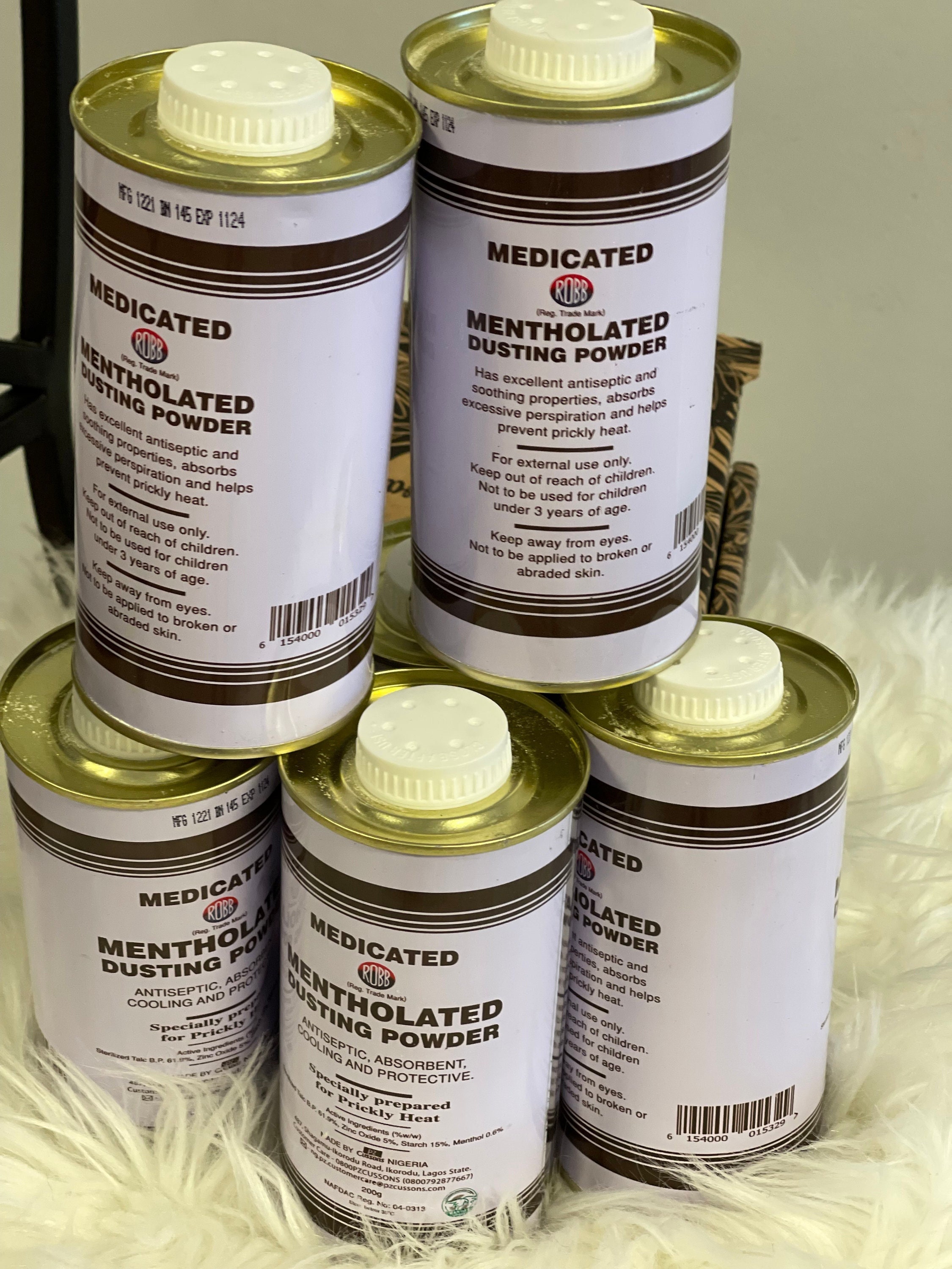 Dusting Powder Define at Evelyn Cadogan blog