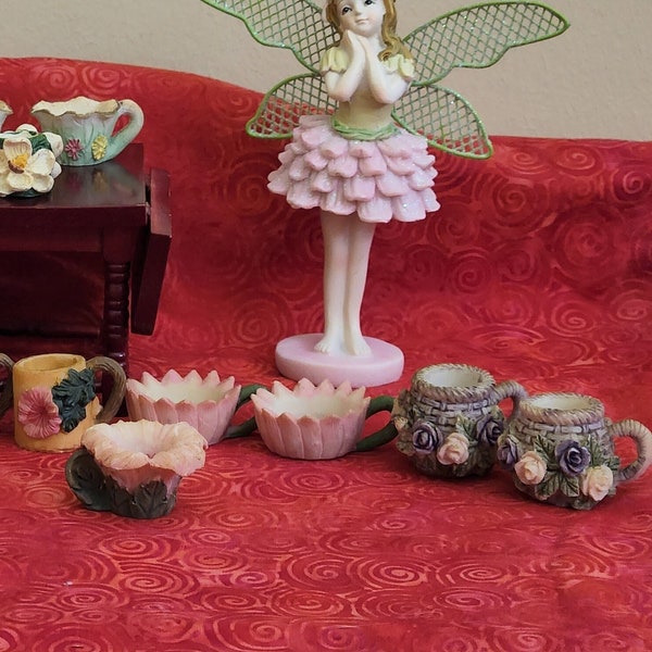 Vintage Fairy Flower Mega Coffee Mugs/Mini Coffee Mugs Accessories/Dollhouse Coffee Mugs/Mini Mega Coffee Cups for Dolls and Fairies