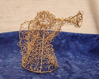 Gold Wire Angel with Horn Holiday Home Décor