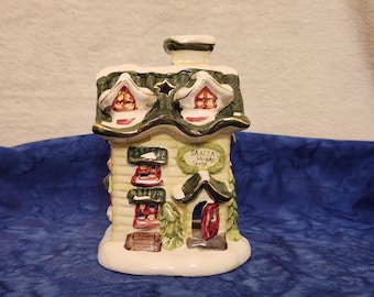 Santa's Workshop House: Green with Gold Trim Tealight Candle Holder