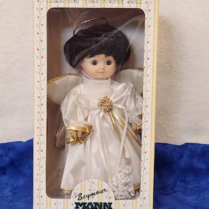 Seymour Mann Connoisseur Collection Angel in White and Gold w Dark Hair and Beautiful Brown Eyes, Gift for Christmas, Gift for Doll Lovers