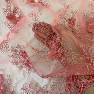 Floral Pink Embroidery Lace Mesh, Scalloped Lace Fabric by the Yard, Lace with Flowers, Rose Lace fabric for Gown, Bridal Dress, Bridesmaids