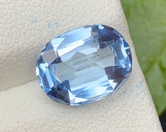 Santa Maria Aquamarine Gemstone: Fine Cushion Cut, 3.80 Carats