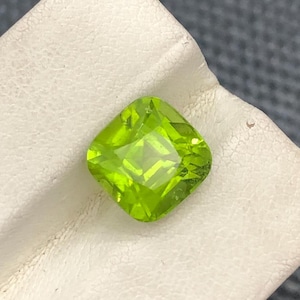 Apple Green Peridot Gemstone, Natural Peridot Cut Stone, Sparkling Green Colour, Fine Cushion Cut, Peridot For Jewellery, 4.90 Carat