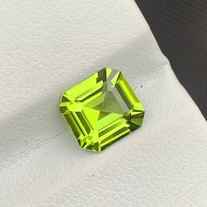 Apple Green Peridot Gemstone, Natural Peridot Cut Stone, Sparkling Apple Green Color, Asscher Cut, Eye Clean, Peridot Jewelry, 2.15 Carat