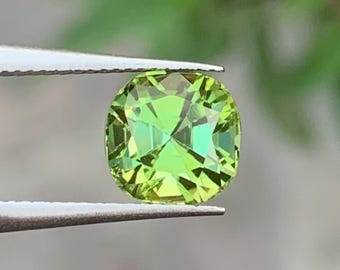 Jaba Green Natural Square Cushion Cut Tourmaline Gemstone For Ring And Jewellery - 2.30 Carat
