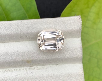 Yellow Kunzite Gemstone: 8.15 Carat Faceted Cushion Cut