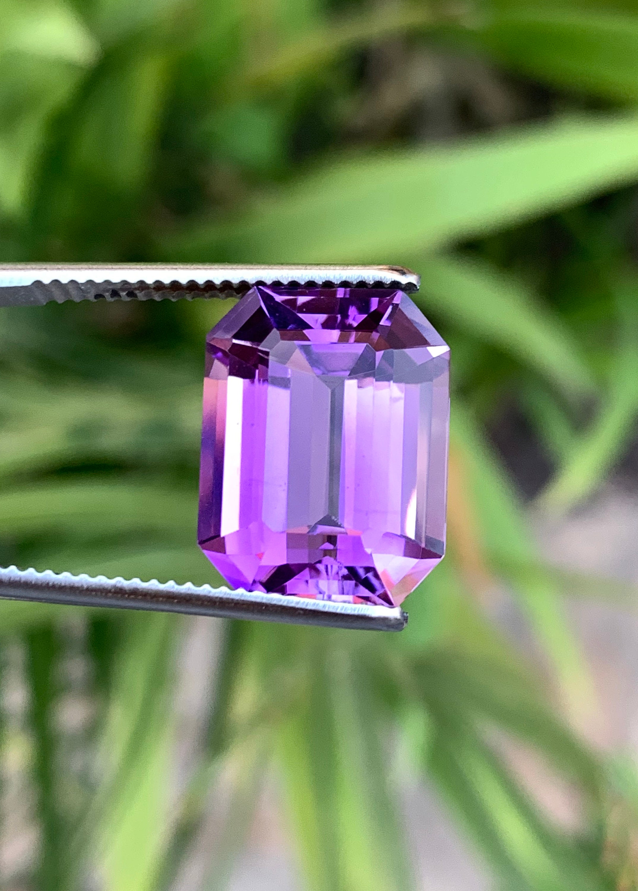 Pierre Précieuse Taillée Améthyste Violette 95.10 Ct, Forme émeraude - Synthétique, Qualité Excellente
