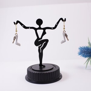 High-Heel Shoe Earring - White