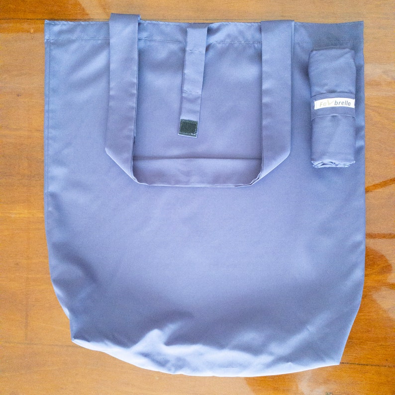 Favbrella-Rainbow-Colors-Theme-Polyester-Foldable-Indigo-Bag-Photo