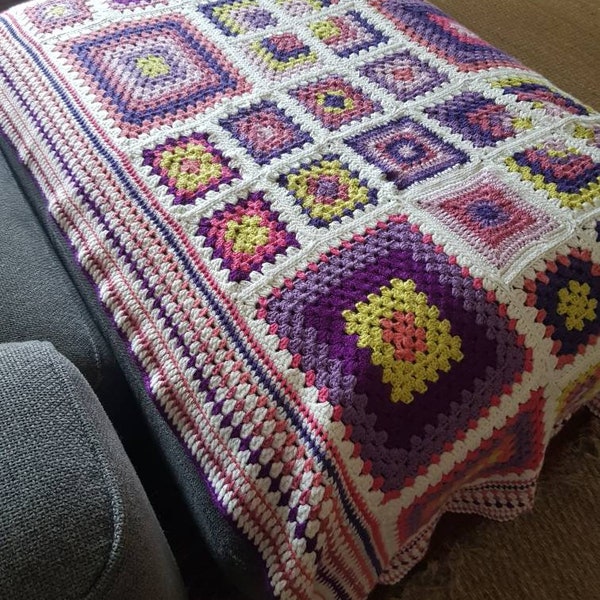 Plaid vintage granny multicolore au crochet. 145x85cm environ. Laine/polyamide/acrylique
