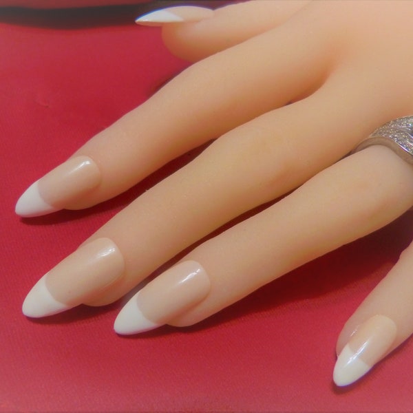 French Tip Press On Nails, Almond Nails, French Nails, Long Nails, Elegant Nails, Formal Nails, Classic Nails, French Manicure