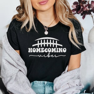 Homecoming Vibes Shirt - Homecoming T-shirt - School Colors - School Spirit Tee - Homecoming Football Game - Homecoming Dance - HOCO 2025
