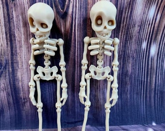 Articulated Hanging Skeleton – Adorable Fidget Toy – Custom Sizes & Colors!