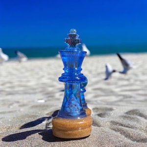Handmade Resin Ocean Chess Set with Seashells & Wooden Box