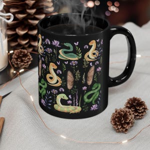 Snake mok Snake koffiemok Snake minnaar cadeau reptiel minnaar slang cadeau slang eigenaar cadeau slang houder slang koffiekopje Cottagecore bloemen slang