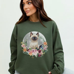 Siamese Cat Sweatshirt Siamese Cat Sweater Siamese Cats Sweatshirt Siamese Cat Gifts Cat Mom Sweater Siamese Cats Shirt Cat Mom Sweatshirt