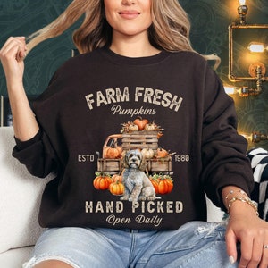 Vintage Cockapoo Sweatshirt Halloween Sweatshirt Cockapoo Sweater Cockapoo Shirt Cockapoo Gifts Halloween Cockapoo Mom Halloween Dog Shirt