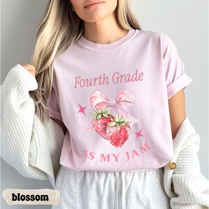Comfort Colors Fourth Grade Teacher Shirt Teacher Appreciation Gift Teacher Shirts First Day Of School Elementary School T-shirt 4th Grade
