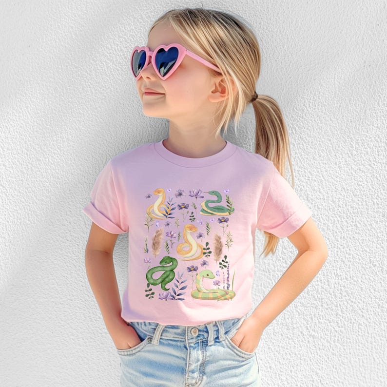 Camiseta infantil de serpientes con estampado floral. Camiseta infantil de serpientes. Camiseta juvenil de serpientes. Camiseta infantil de serpientes. Regalos de serpientes. Camiseta juvenil de serpientes. imagen 2
