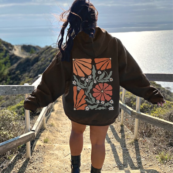 Boho Flowers Hoodie Botanical Nature Hoodie Retro Wavy Wildflower Hoodie Cottagecore Hoodie Floral Hoodie Minimalist Wildflower Sweater