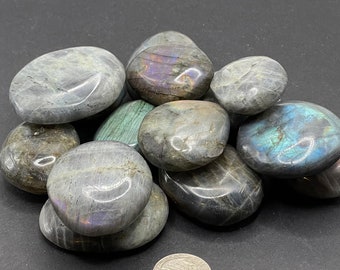 Labradorite Palm Stones AA+