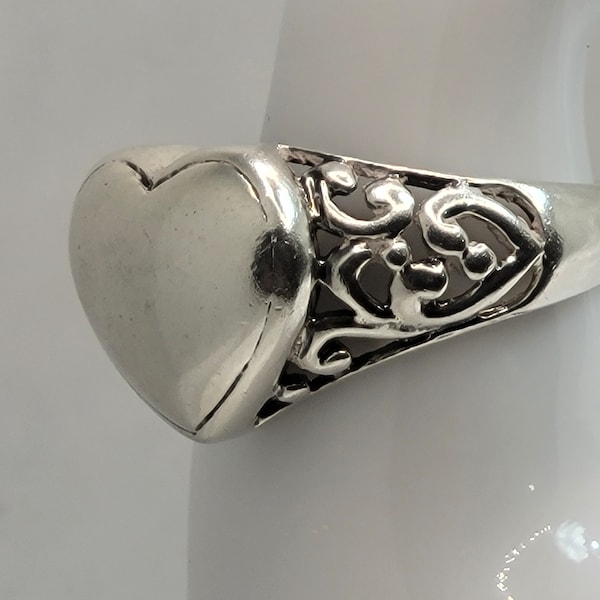 Silver Heart Ring | Filagree Heart Ring | Vintage Silver Ring | Antique Ring | Filagree Silver Ring