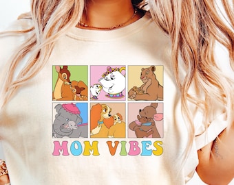 Retro Disney-personage Mom Vibes Shirt, Hertogin, Perdita, Mrs. Potts, Helen Parr, Mrs. Jumbo T-shirt, Disney Mom Shirt, Disneyland Mom Shirt