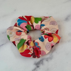 Japanese Kimono Fabric Scrunchies, Chirimen Scrunchies, Japanese Pattern Scrunchies, Colorful Scrunchies