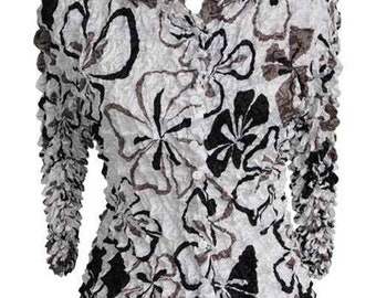 An Absolute Favorite NEW One Size fits UP to XL Magic Popcorn Cardigan, White w/ black and Taupe flowers, buttons to the the collar, pretty