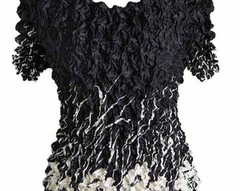 NEW QUEEN Plus Size 1x to 3x Magic Popcorn Shirt, Scrunch Top, Black with Cream Flowers, Beautiful Comfort, Women's Short Sleeve Blouse
