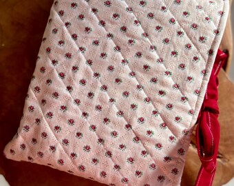 gesteppte Bibelhülle, Buchhülle mit Bindebändern, handgefertigt, upcycled Quilt, Unikat!