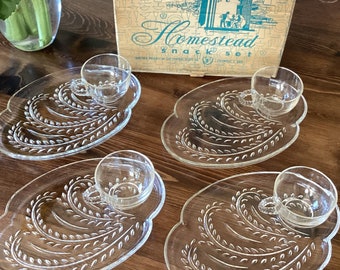 1960s Snack Set Federal Glass in Original Box 4 Cups 4 Plates Homestead Vintage place setting