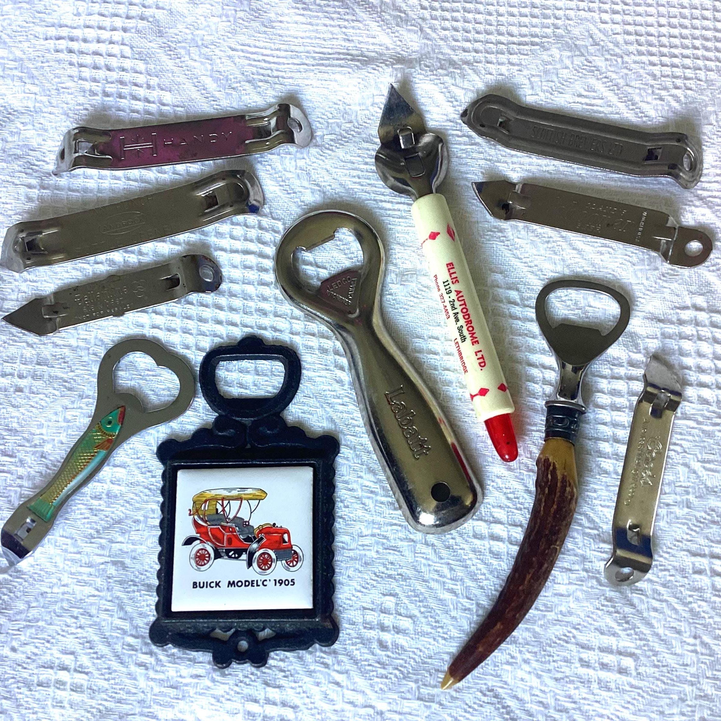 ラビットフット／アドバタイジングボトルオープナー／US VINTAGE Labatt's Opener - Etsy Canada