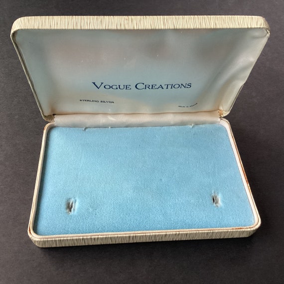 Vintage Jewelry case by Vogue Creations 1930s, Canada, empty