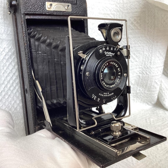 Vintage Butcher's Carbine #12 Folding Camera: England, 1920s