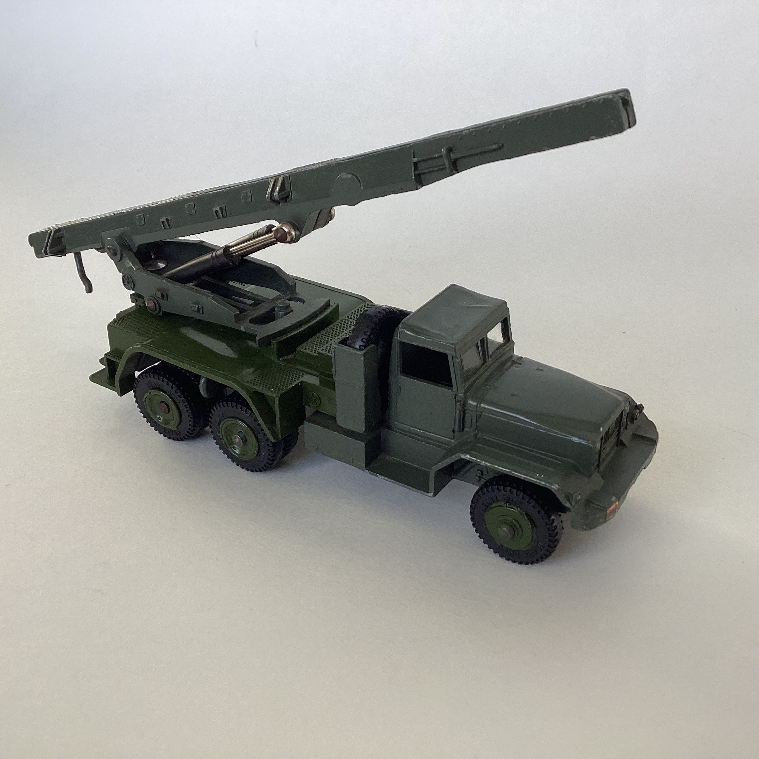 Honest John Missile Launcher Dinky Super Toys #665 Vintage Honest John Missile Launcher Dinky Super Toys #665 Vintage