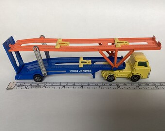 Corgi Ford D Series & Hoynor MKII Car Transporter Junior