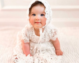 Robe en dentelle pour bébé fille, robe de baptême pour bébé, robe de baptême, robe de baptême pour fille, ensemble bonnet pour robe de bénédiction en dentelle pour bébé