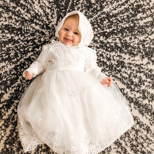 Baby Girls Lace Dress, Baby Girls Long Sleeve Christening Gown Christening Dress, Girls Baptism Dress Gown, Infant Lace Blessing Gown Bonnet