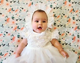 Baby Girls Floral Lace Dress, Baby Christening Gown Christening Dress, Girls Baptism Dress Gown, Infant Blessing Gown Dedication Set Bonnet