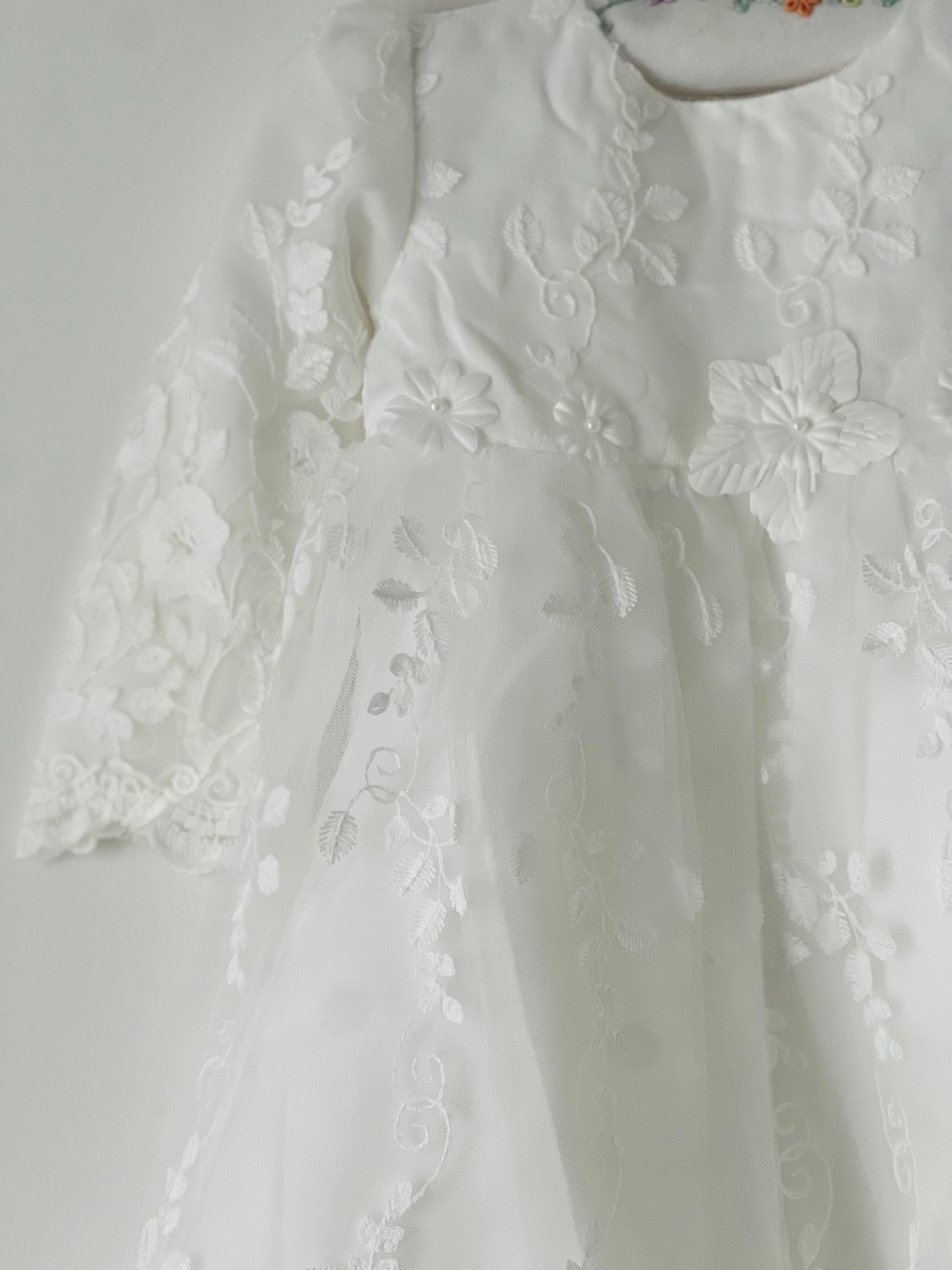 Baby Girls Lace Dress, Baby Girls Long Sleeve Christening Gown Christening Dress, Girls Baptism Dress Gown, Infant Lace Blessing Gown Bonnet