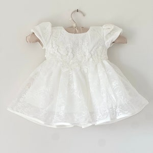 Baby Girls Baptism Dress, Baby Girls Christening Gown, Complete Baby Girls Short Sleeve Baptism Dress with Bonnet, Girls Lace Dress