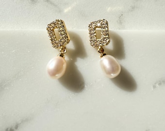 Elegant Freshwater Pearl Dangle Earrings, Rice-Shaped Pearl with Rectangle Design | 14k Gold-Filled | Perfect Gift for Women