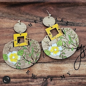 Flower Earring Svg File - Glowforge Ready - Laser Engrave Cut -----SVG ONLY----
