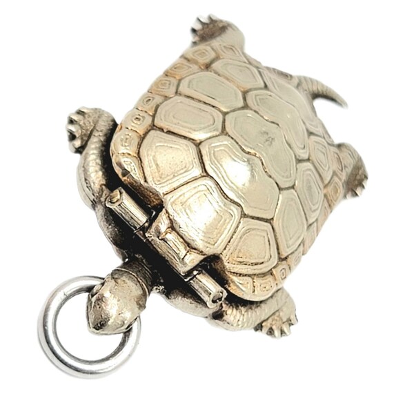 VTG 3D Golden Turtle Charm Hidden Compartment W/ 4 Dice