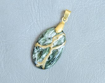 Kintsugi Serpentine Pendant Necklace: 22k Gold Plated, Wabi Sabi Japanese Art